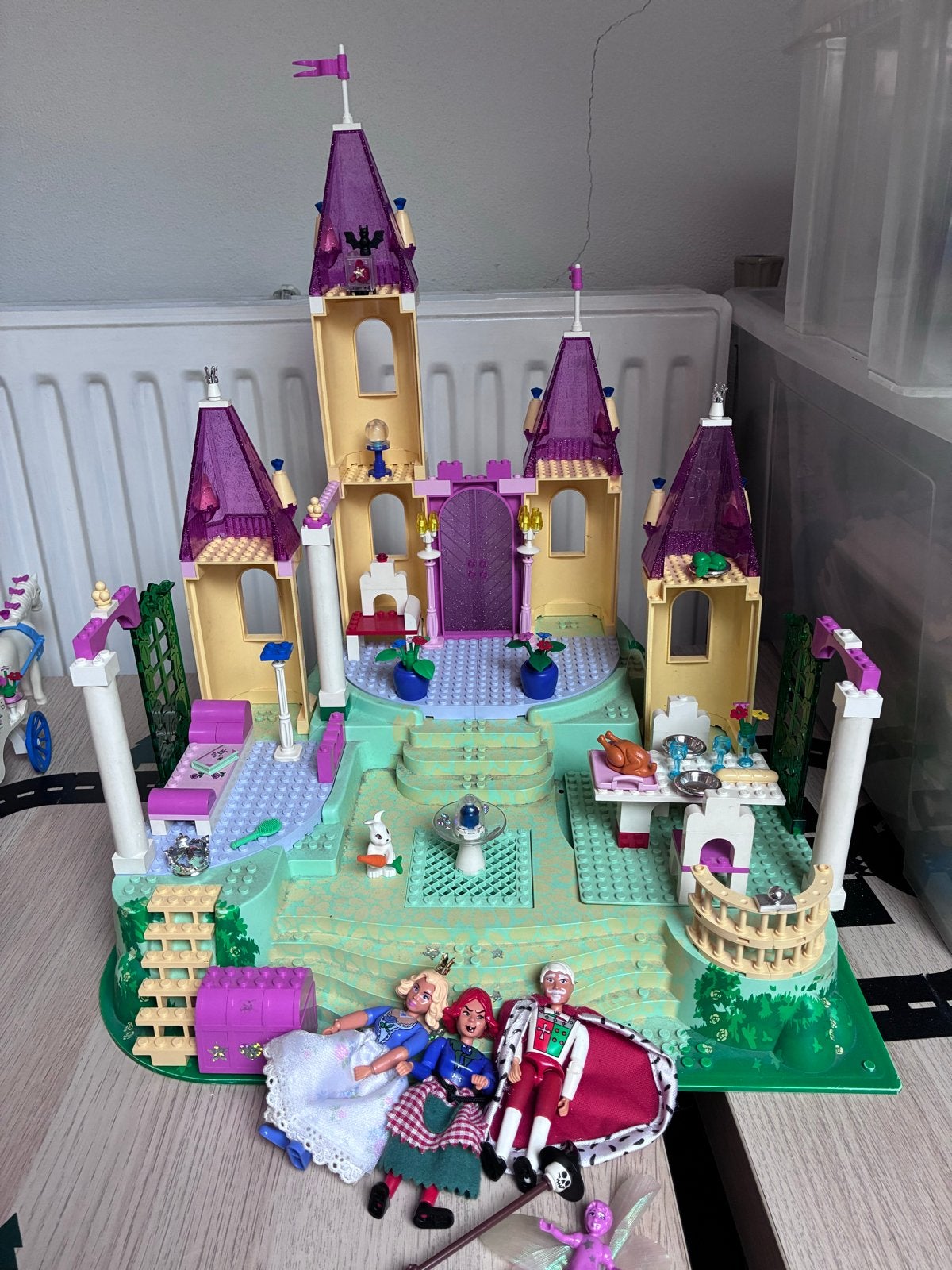 LEGO Belville 5808 Fairytale Palace Vintage 1999 met figuren, Gebruikt, Overige thema's, Lego, Ophalen of Verzenden
