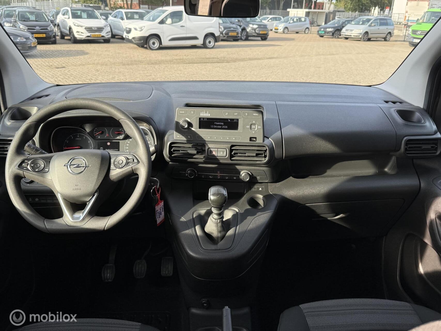 Opel Combo Life 1.2 Turbo L1H1 Edition, Auto's, Gebruikt, Bruin, 1331 kg, Bedrijf