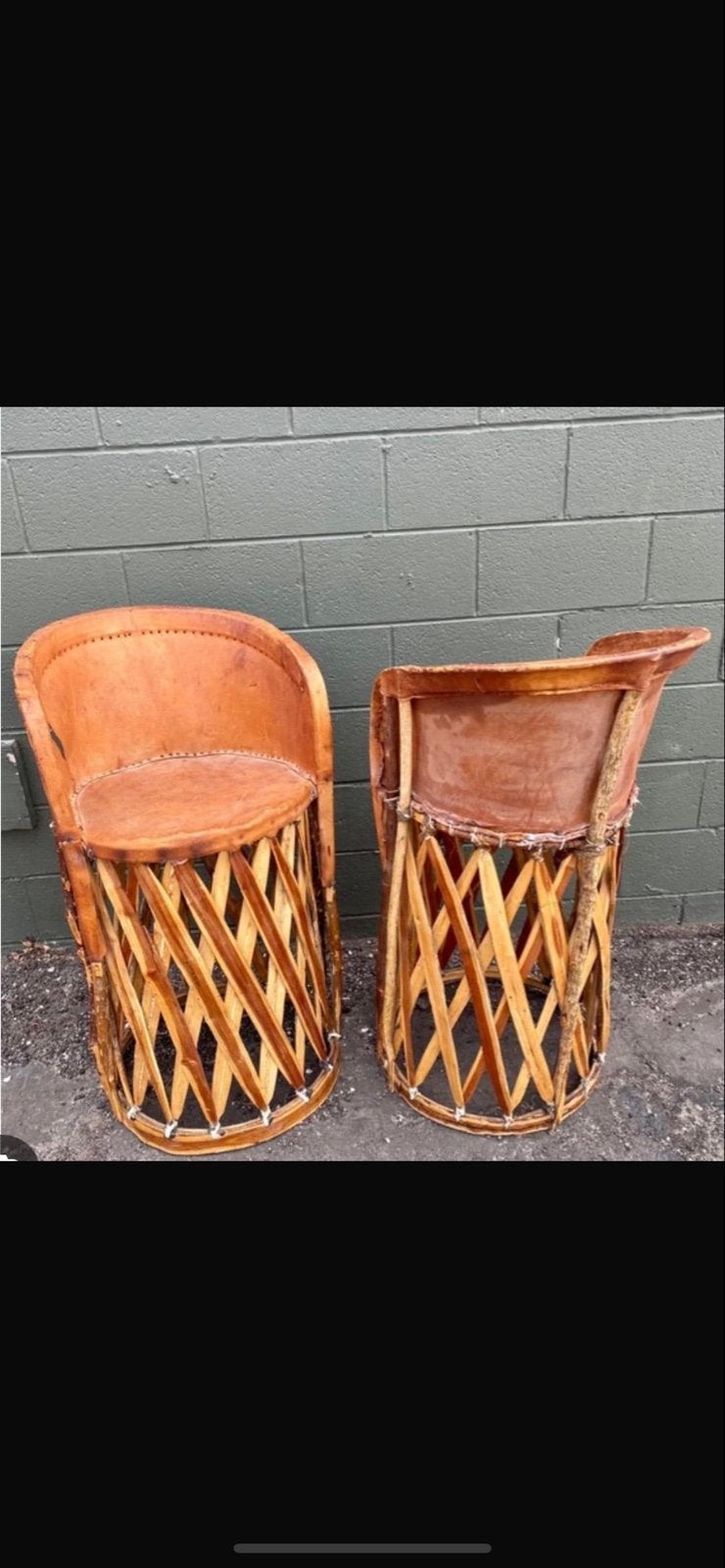 Set van 2 vintage leren stoelen met houten onderstel, Gebruikt, Twee, Bruin, Ophalen of Verzenden