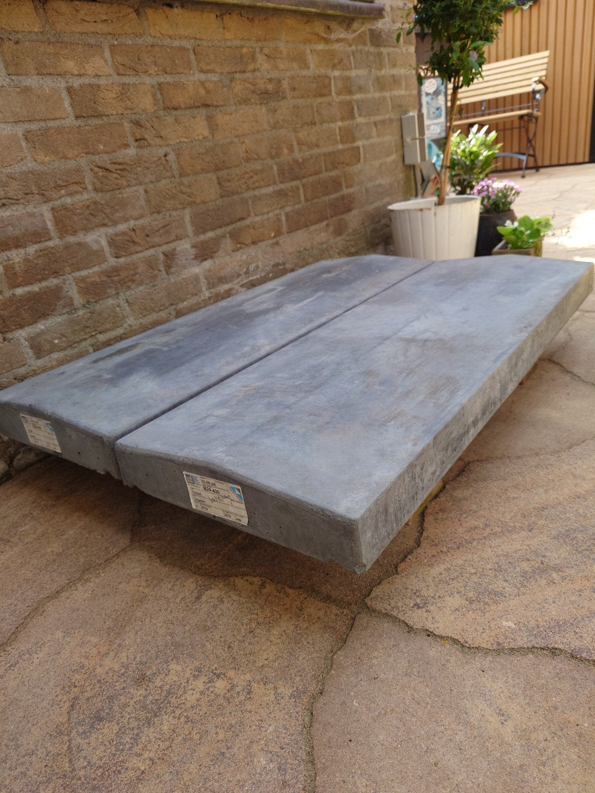 2x Betonnen muurafdekker antraciet97x35x8cm - Gratis afhalen, Ophalen, Gebruikt, Beton, Overige typen