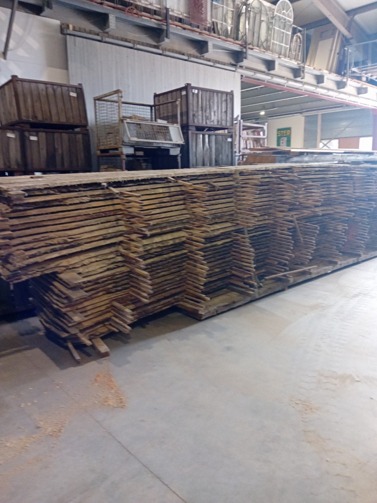 30 gedroogde eiken schaaldelen, 9m lang, 3cm dik, 40cm breed, Ophalen, 25 tot 50 mm, Eiken, Plank
