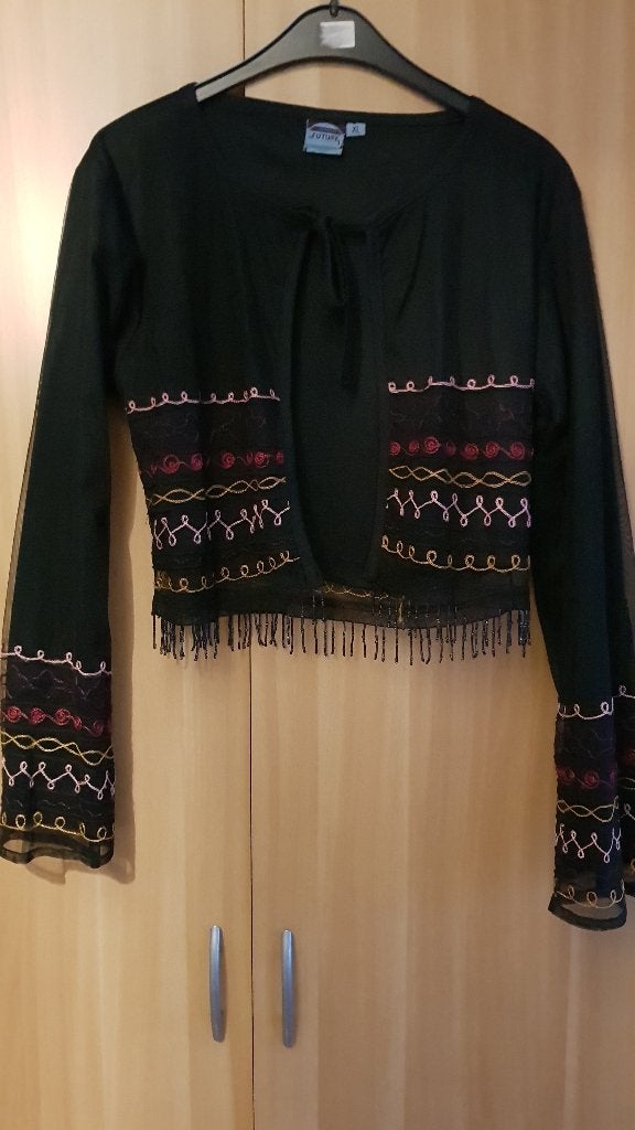 Zwart jasje met kleurrijke stiksels mt L, Ophalen of Verzenden, Zo goed als nieuw, Zwart