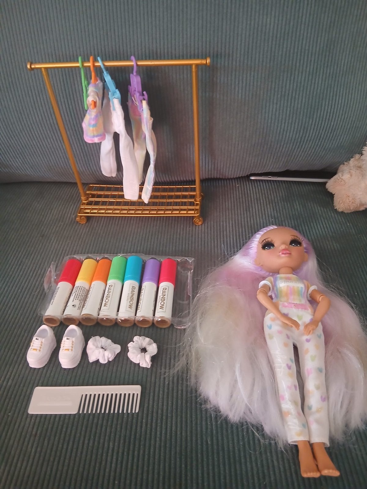 Rainbow High Pop met Kledingrek en Accessoires, Ophalen of Verzenden, Zo goed als nieuw, Overige typen