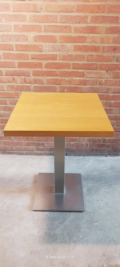 Mooie tafel, Ophalen, Zo goed als nieuw