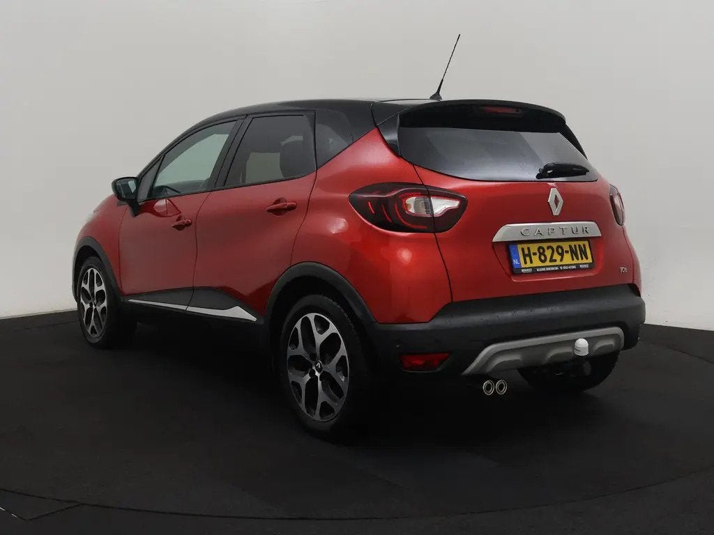 Renault Captur 1.3 TCe Version S | LED | Cruise | Clima | LM, Dealer onderhouden, Stof, Gebruikt, Euro 6