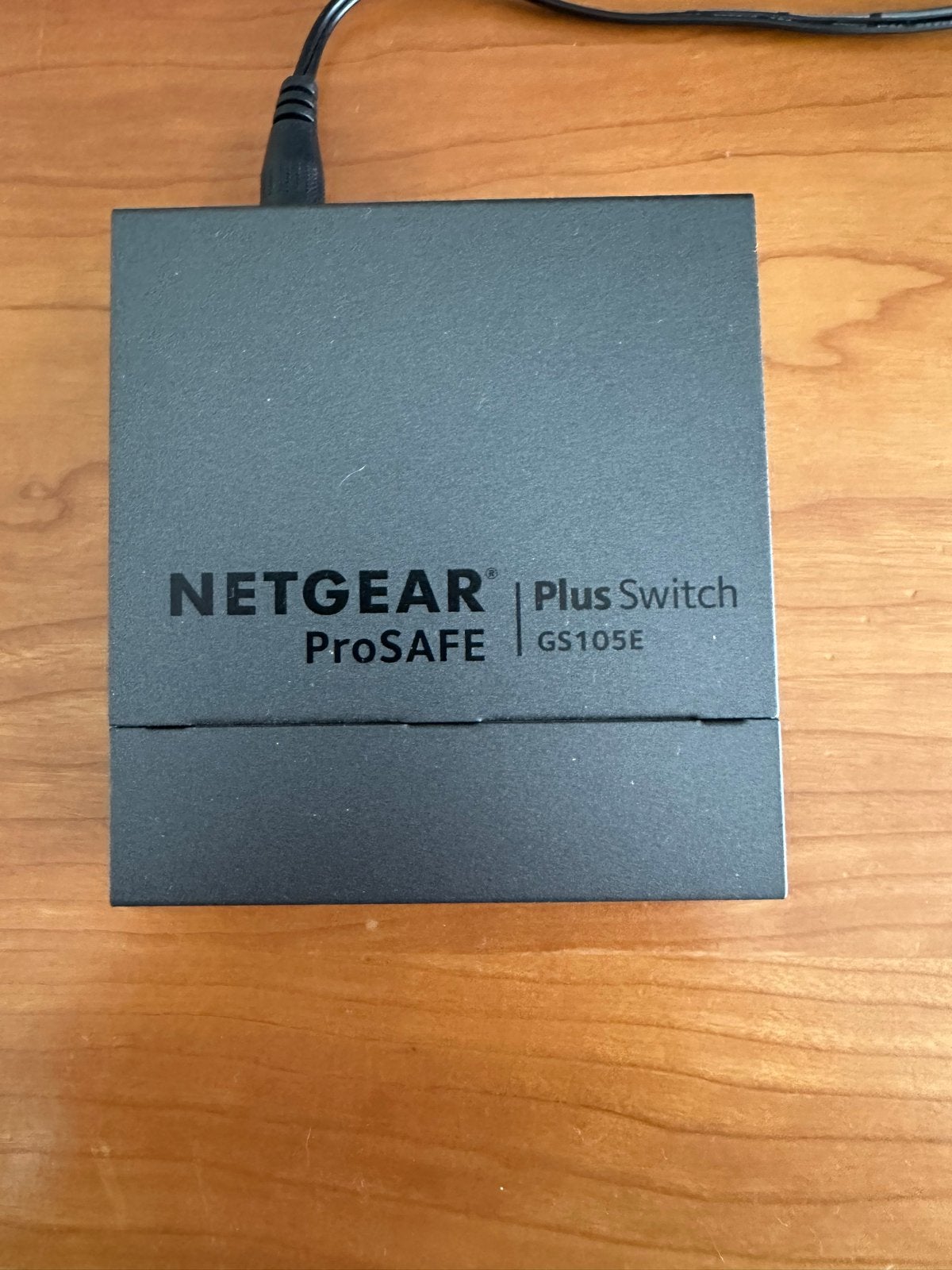 Netgear ProSAFE Plus Switch GS105E - 5-poorts Gigabit, Ophalen of Verzenden, Zo goed als nieuw