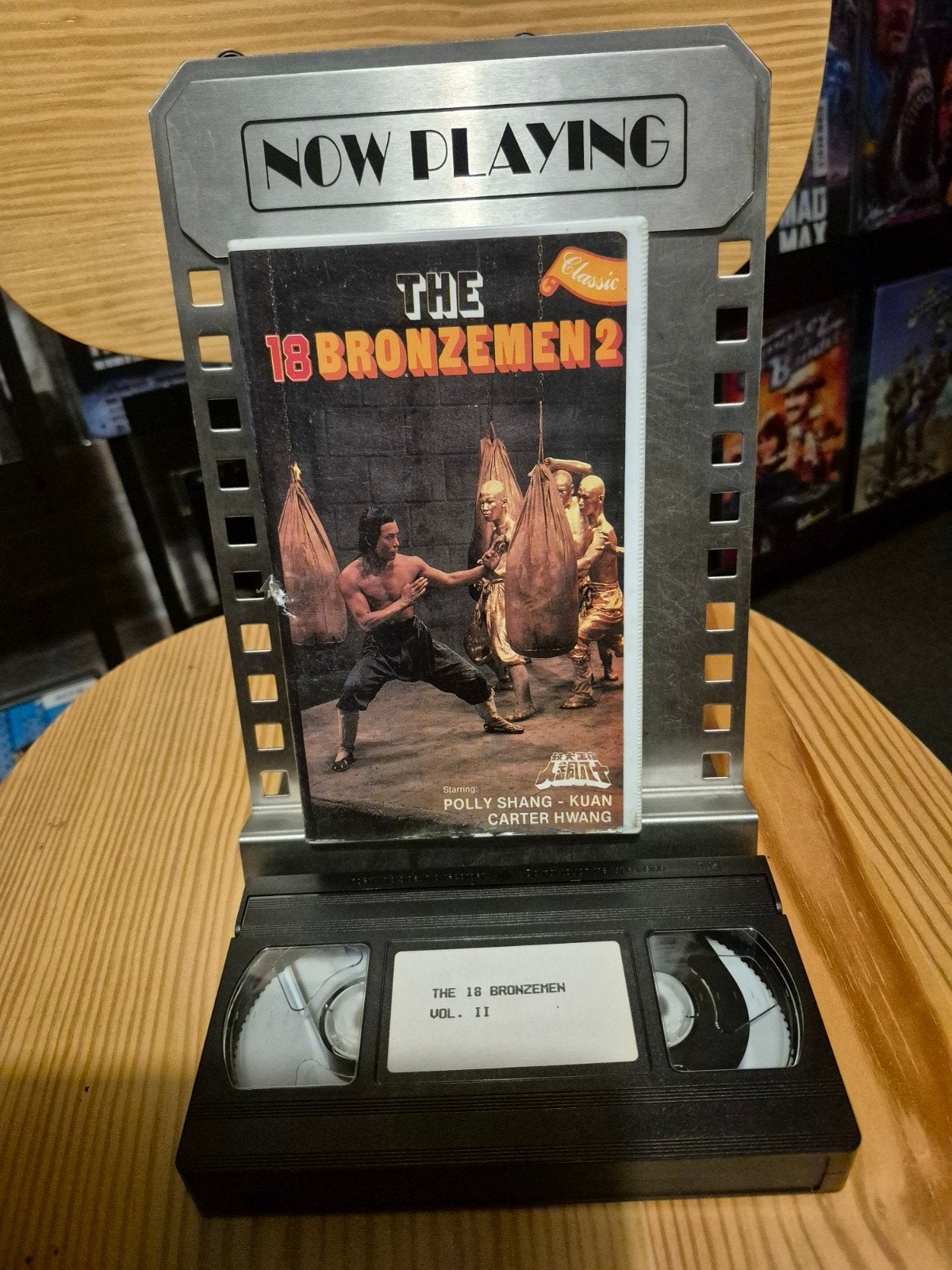 VHS: The 18 Bronzemen 2 - Nederlands Ondertiteld, Cd's en Dvd's, Nederlands ondertiteld, Gebruikt, Martial arts, Ophalen of Verzenden