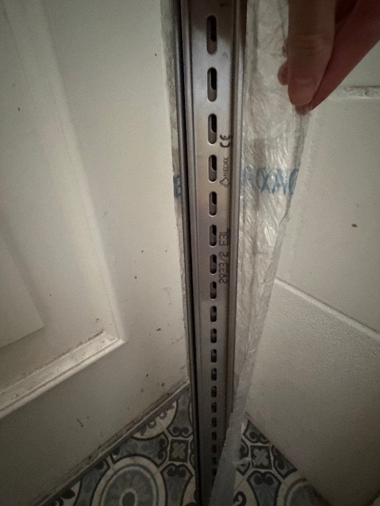 Niedax kabelgoot, Ophalen, Nieuw, 250 mm of meer