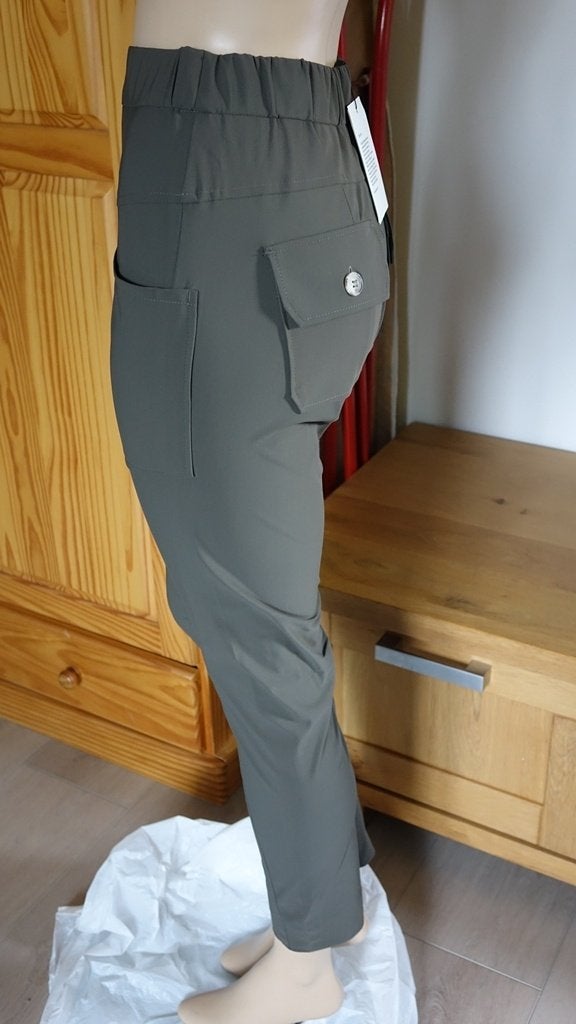 nieuwe groene JANE LUSHKA travel broek, Verzenden, Nieuw, Jane Lushka, Maat 34 (XS) of kleiner