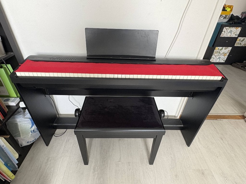 Roland FP-30 Digital Piano, incl. Stool and Stand, Muziek en Instrumenten, Piano's, Ophalen, Zo goed als nieuw, Zwart, Piano