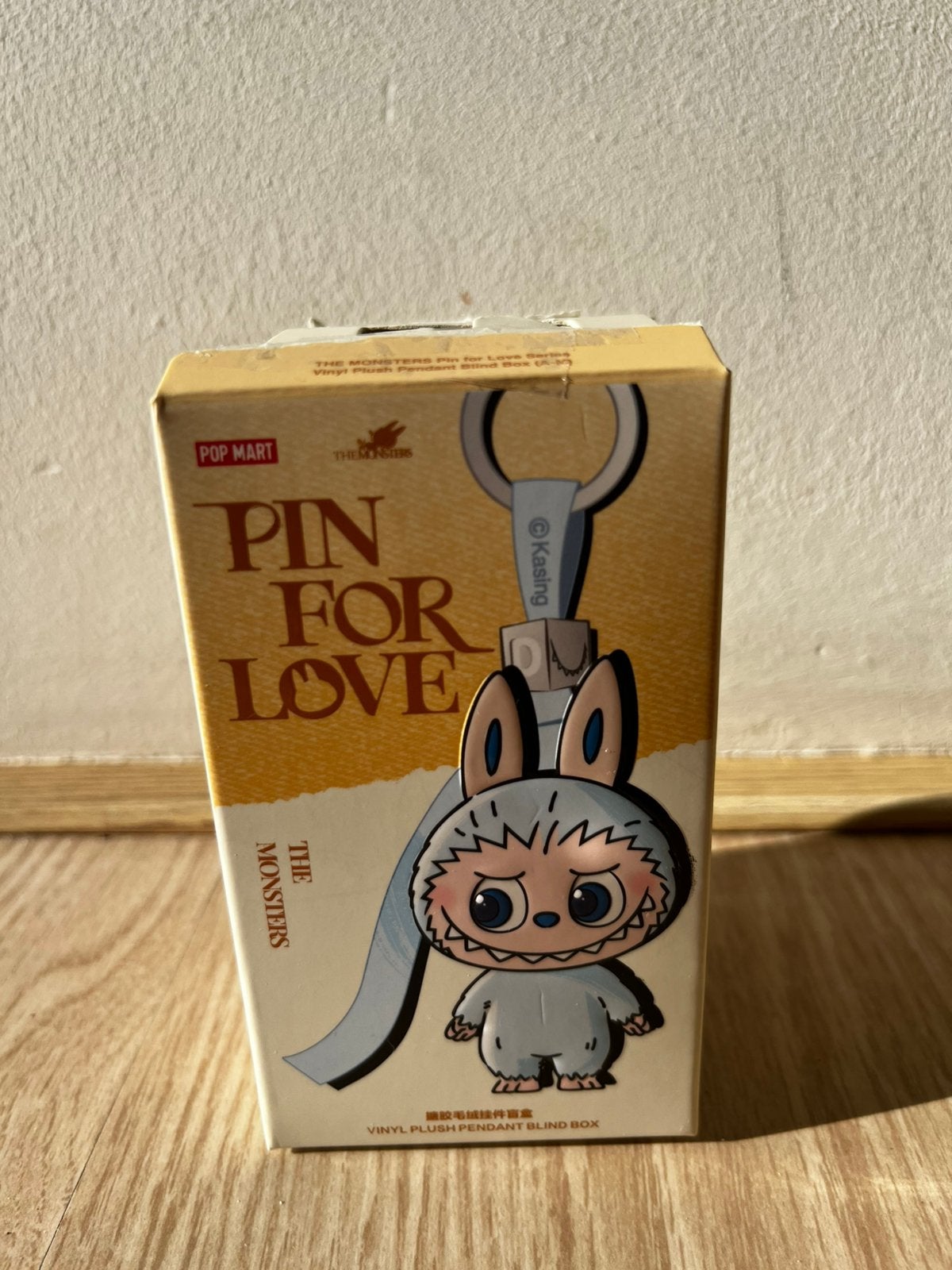 Labubu Pin For Love mini, Ophalen of Verzenden, Zo goed als nieuw