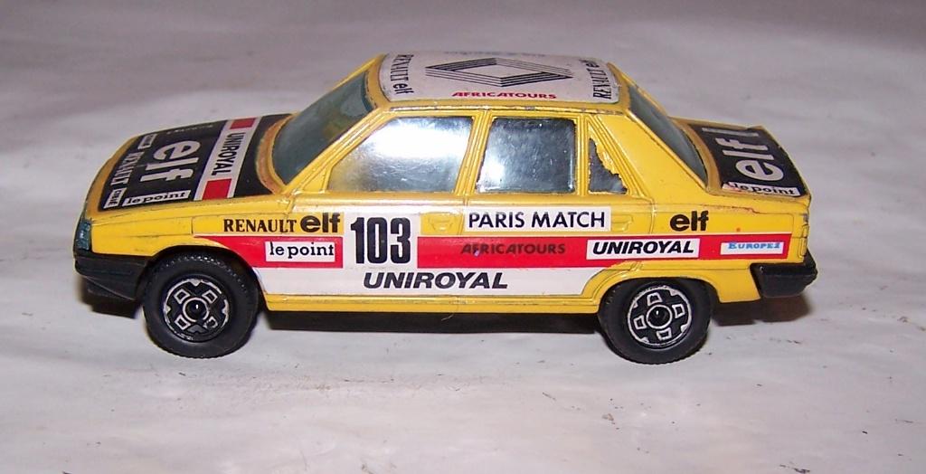 Mooie Bburago Renault 9 model. 1/43. Izgs., Hobby en Vrije tijd, Modelauto's | 1:43, Ophalen of Verzenden, Nieuw, Auto, Overige merken