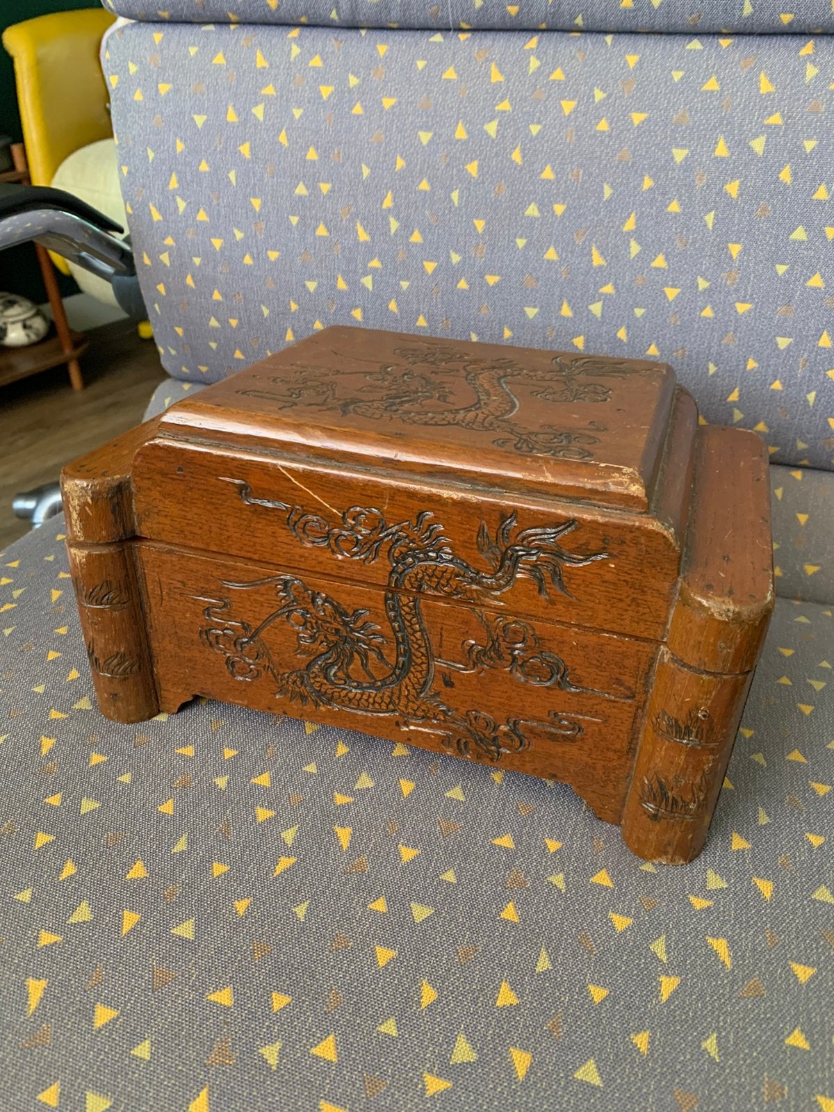 Handgemaakt kistje draken patroon, Ophalen of Verzenden
