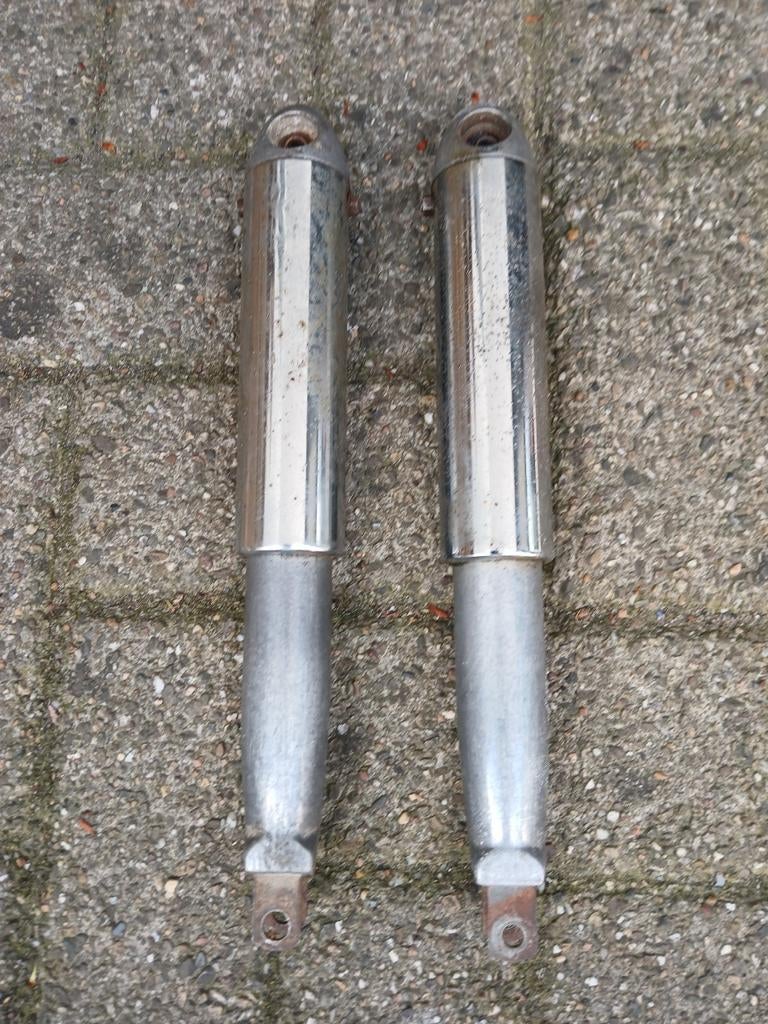Te koop puchvs50 mv50 achterschokbrekers, Fietsen en Brommers, Brommeronderdelen | Puch, Ophalen of Verzenden, Gebruikt