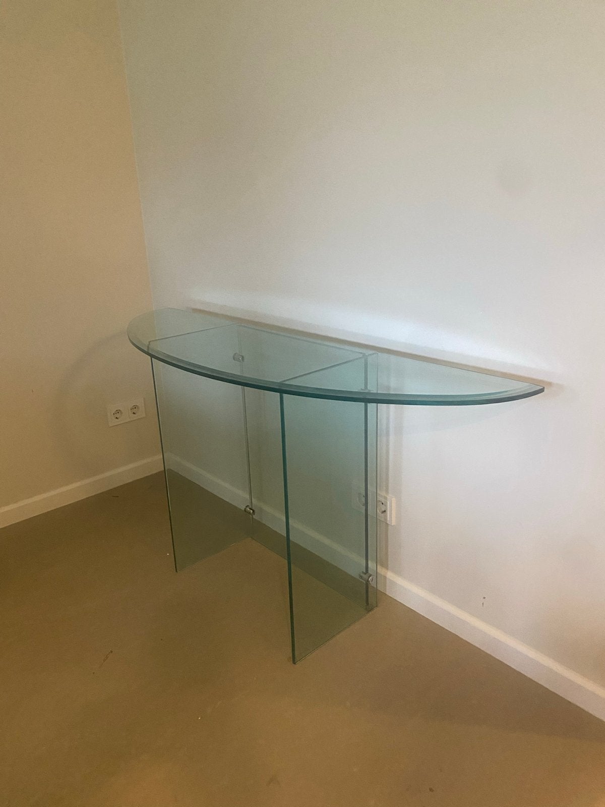 Glazen sidetable met facet geslepen blad, Huis en Inrichting, Tafels | Bijzettafels, Ophalen, Gebruikt, Glas, 75 cm of meer