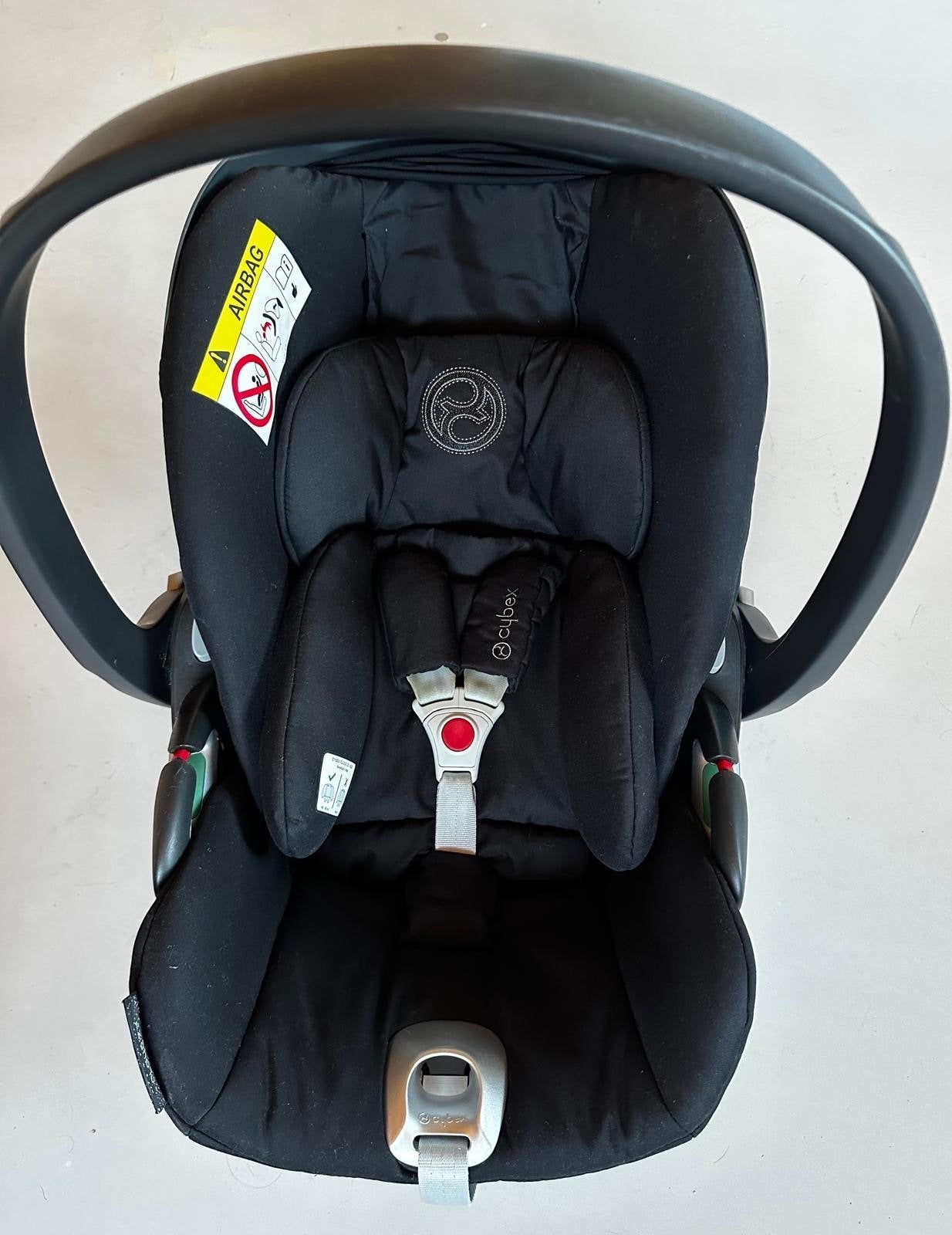 Cybex Cloud Z2 i-Size Deep Black Autostoel, Autogordel of Isofix, Afneembare rugleuning, Zo goed als nieuw, 0 t/m 13 kg