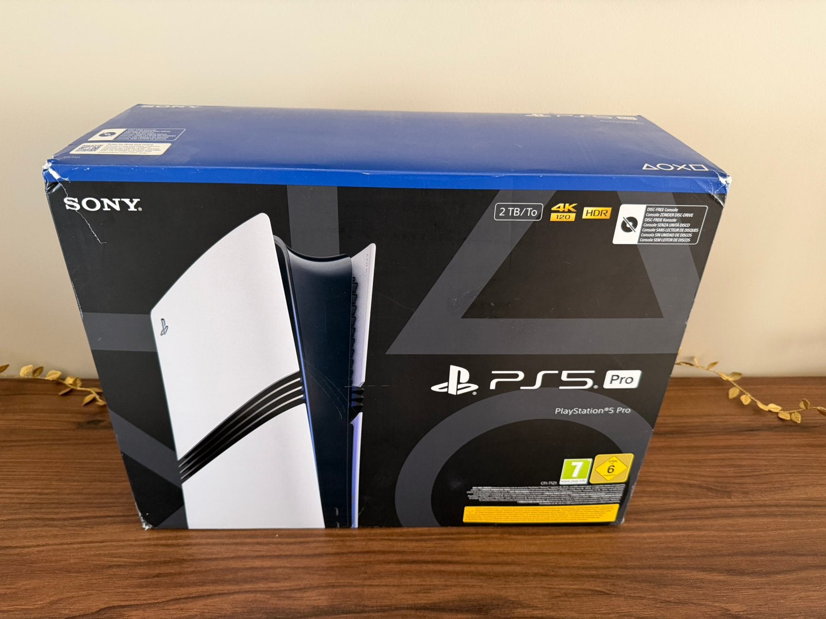 NIEUW Sony PlayStation 5 PRO 2TB in doos met 2 jaar garantie, Ophalen of Verzenden, Zo goed als nieuw