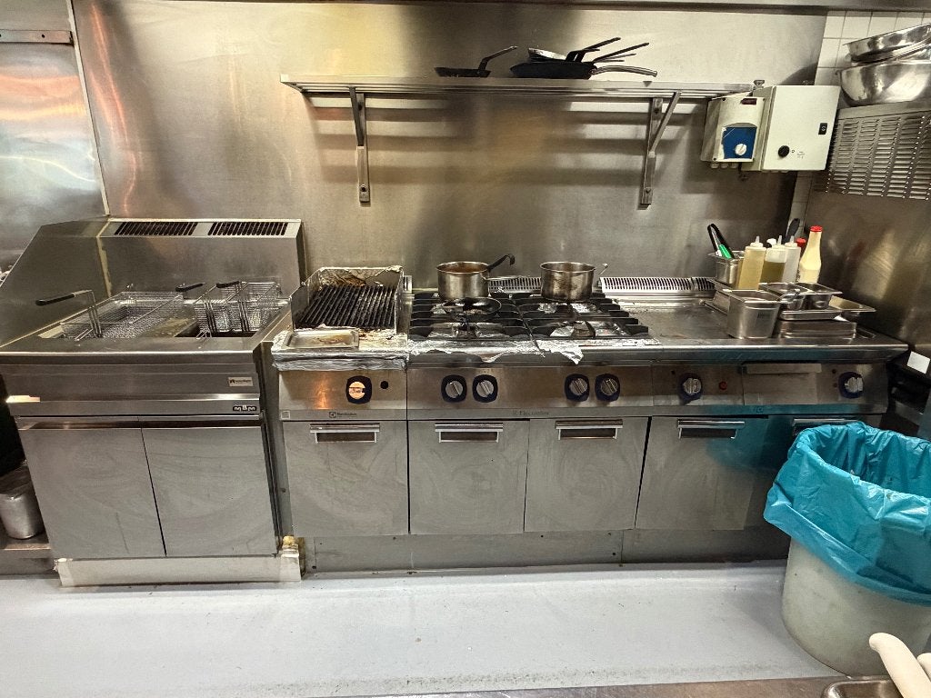 horeca keukenlijn aangeboden, Ophalen, Gebruikt, Fornuis, Frituur en Grillen