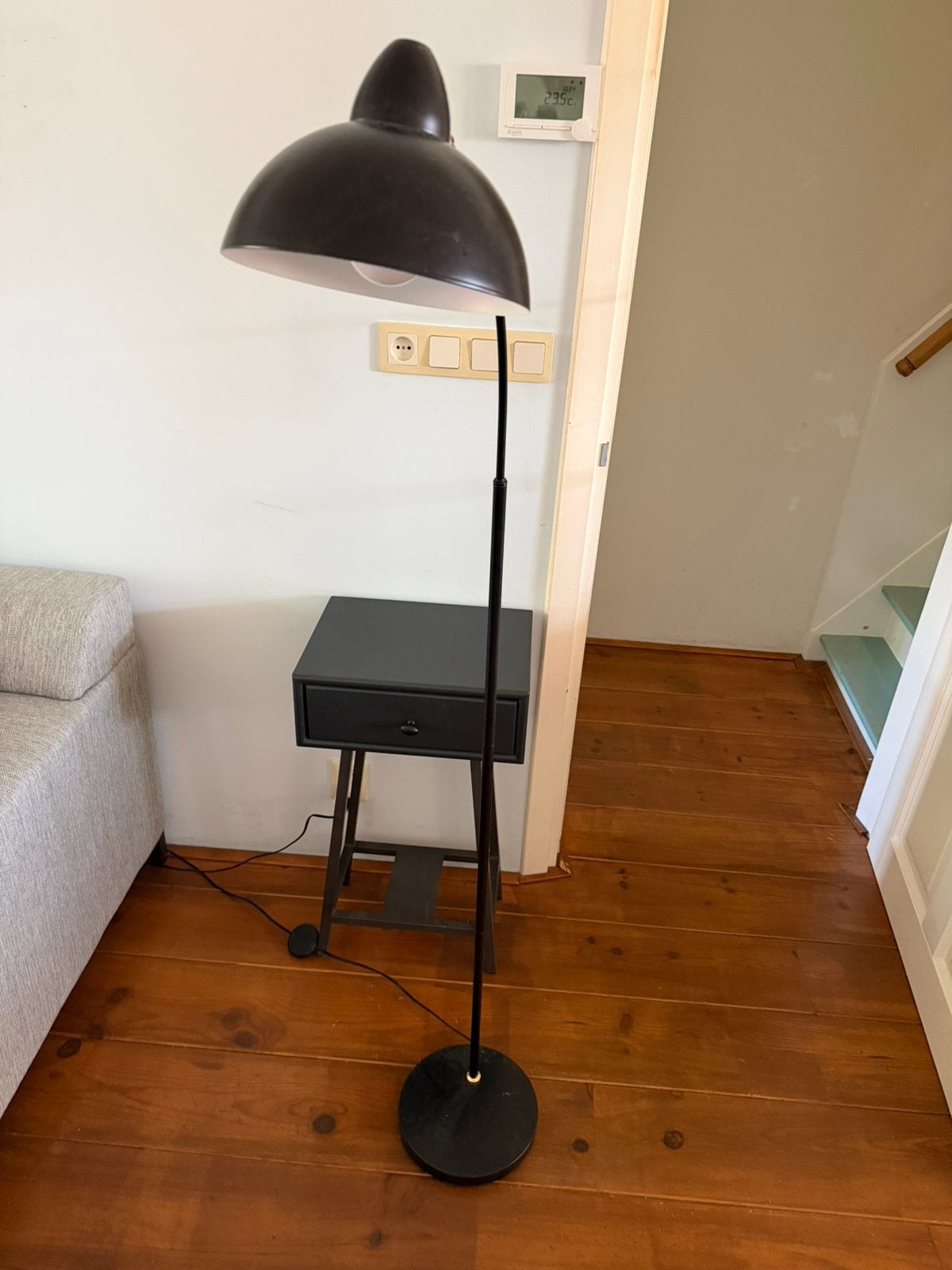 Stalamp 2 stuks, zwart met goud, Ophalen, Zo goed als nieuw, 150 tot 200 cm