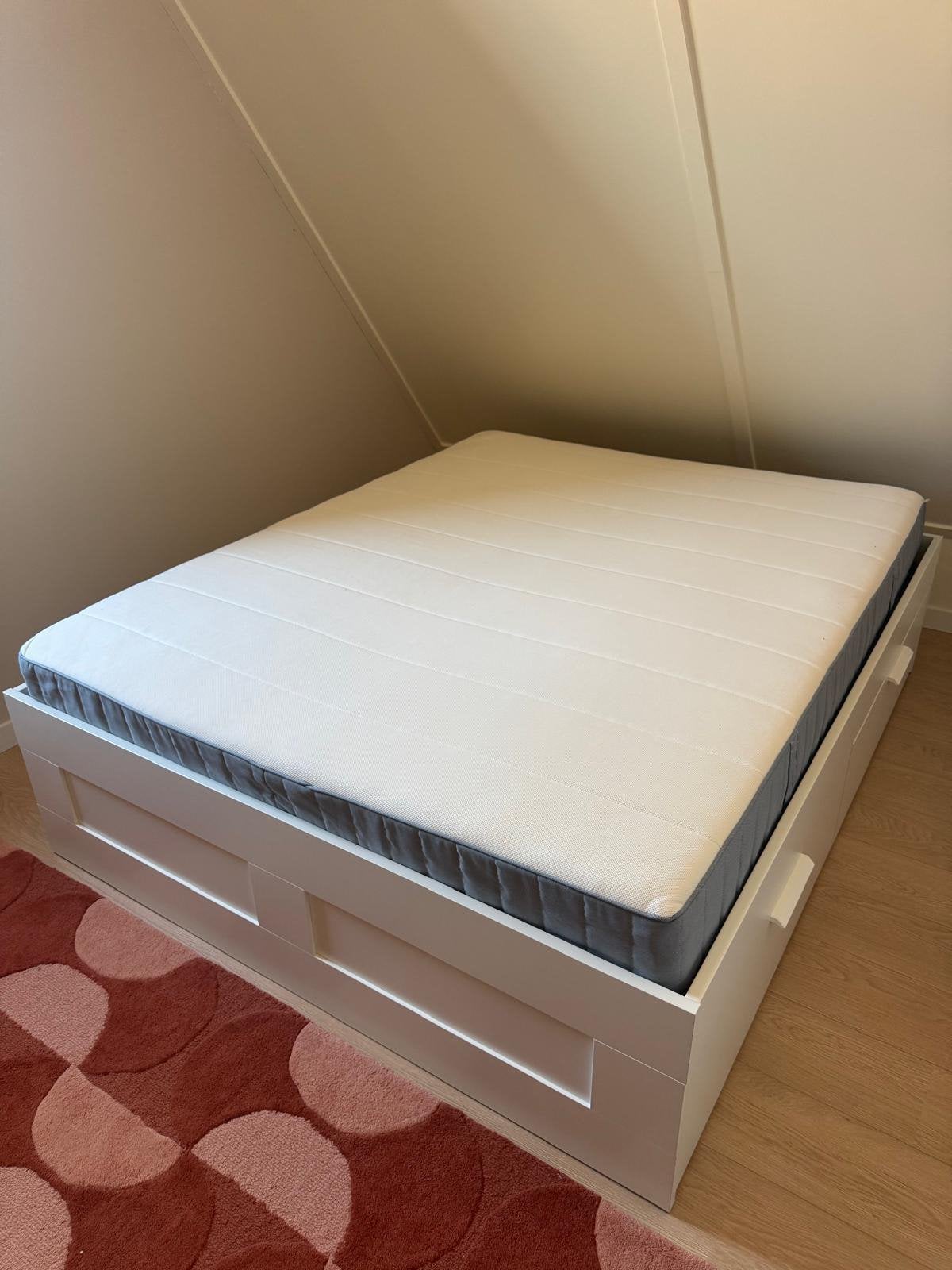 Nieuw! Vesteröy Matras stevig, Ophalen, Matras, 200 cm, 160 cm