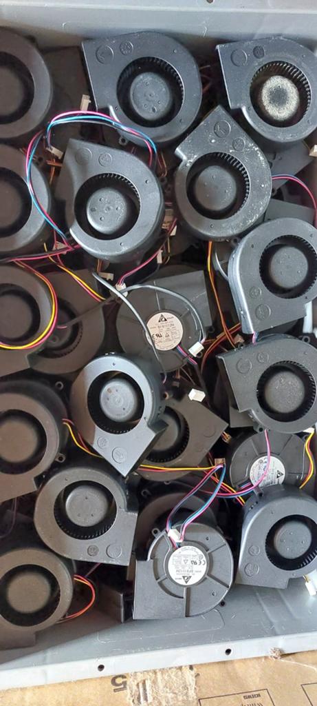 Ventilatormotortjes 12V., Ophalen