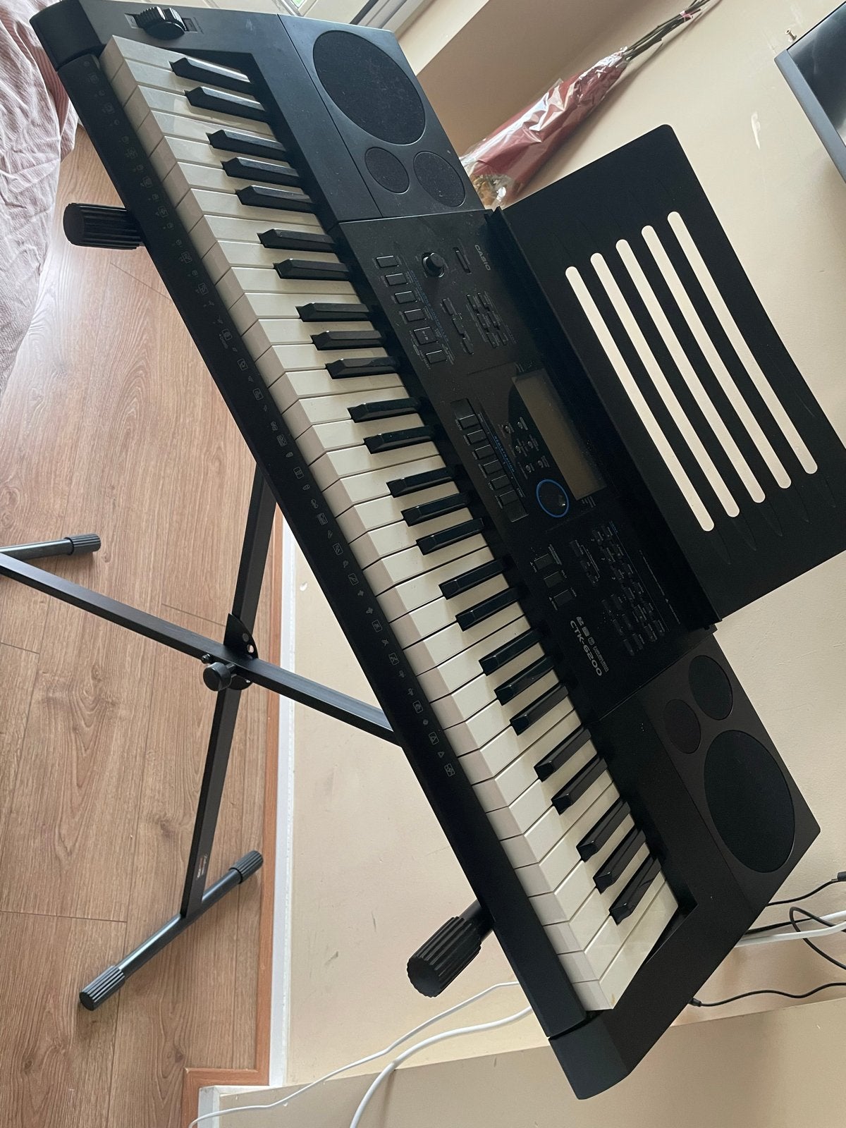 Casio CTK-6200 keyboard met 61 toetsen en standaard, Muziek en Instrumenten, Keyboards, Ophalen, Casio, Met standaard, 61 toetsen