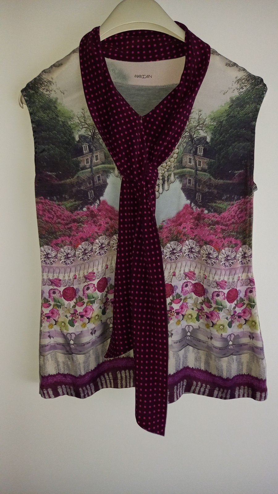 MARCCAIN TOP  MAAT N3 /M, Maat 38/40 (M), MARCCAIN., Ophalen of Verzenden, Zonder mouw