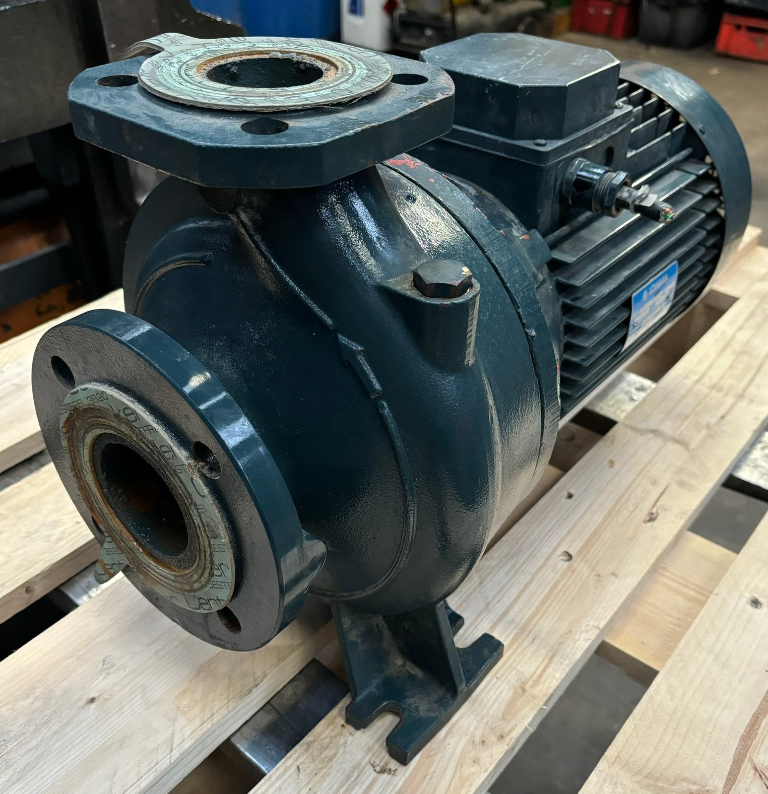 Lowara waterpomp, Tuin en Terras, Ophalen, Gebruikt, Elektrisch, Beregeningspomp