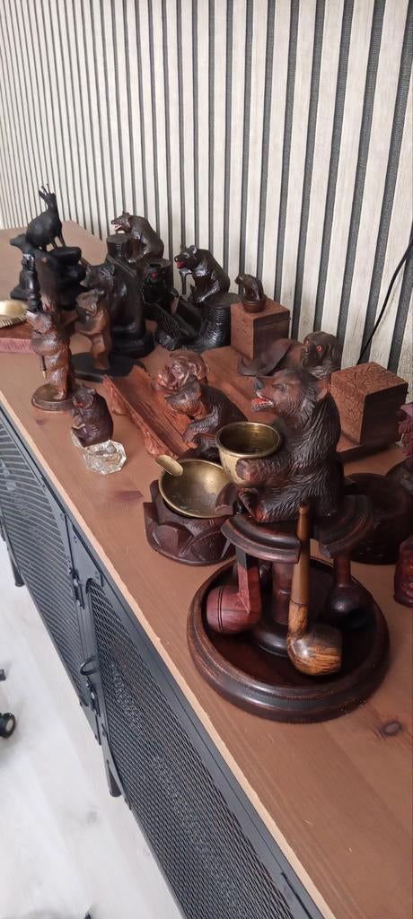 Zeldzame Zwarte Woud Houtsnijwerk Collectie, Antiek en Kunst, Kunst | Beelden en Houtsnijwerken, Houtsnijwerk, Ophalen of Verzenden