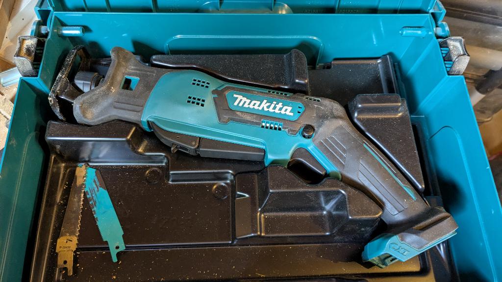Makita reciprozaag JR103DSMJ, Doe-het-zelf en Verbouw, Gereedschap | Zaagmachines, Gebruikt, 70 mm of meer, Ophalen of Verzenden