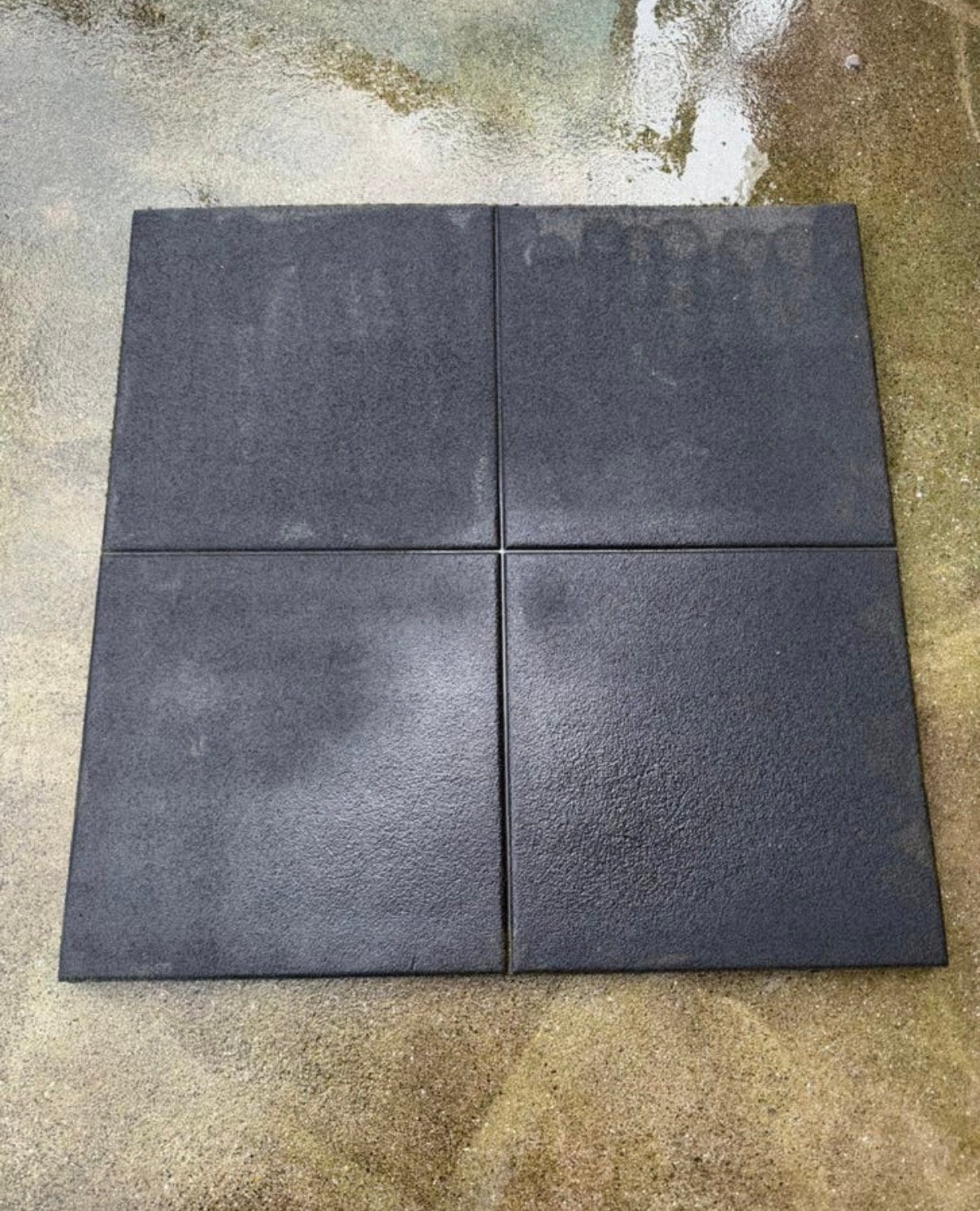 Rubberen matten ca 100x100x4 speeltoestel stal ed ruim 9m2, Ophalen, Gebruikt, Overige typen, Rubber