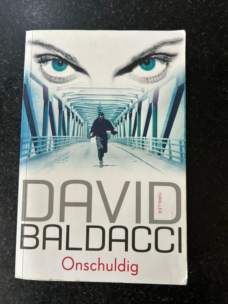 Onschuldig - David Baldacci, Ophalen of Verzenden, Gelezen