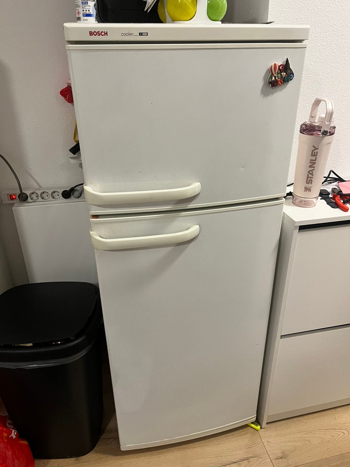 Fridge, Witgoed en Apparatuur, Ophalen, 200 liter of meer, 160 cm of meer, Zo goed als nieuw