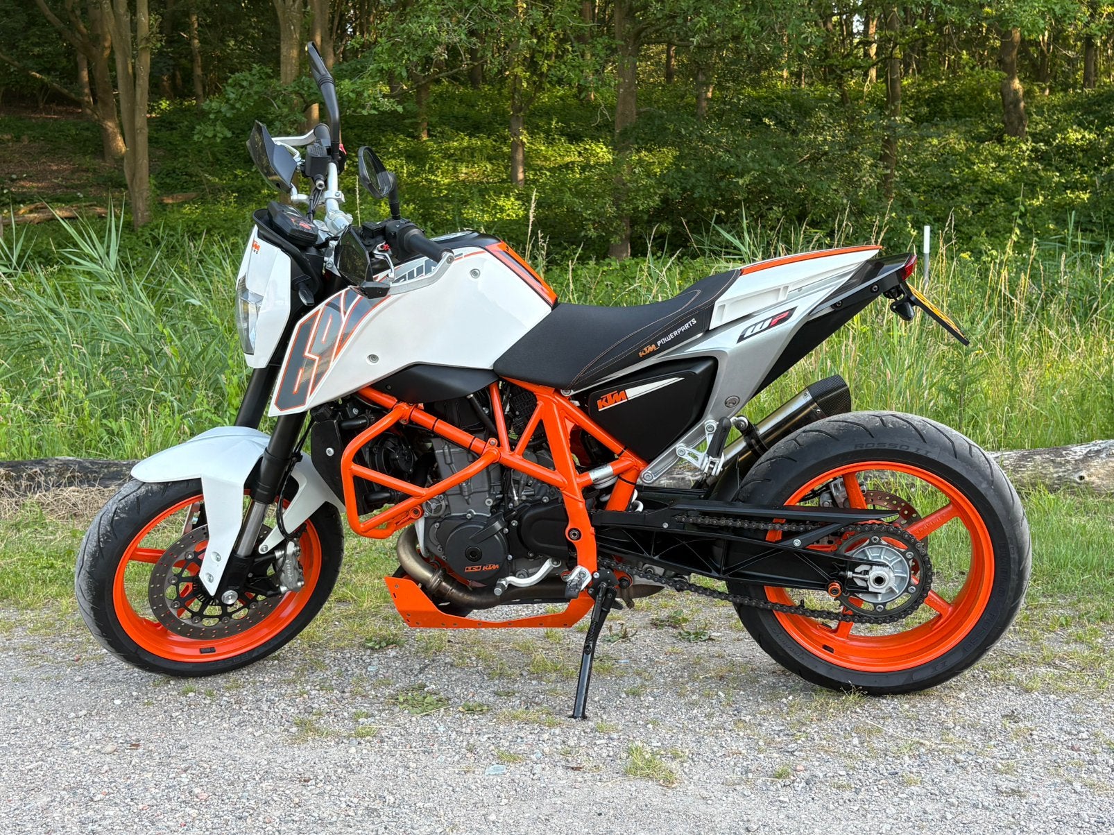 KTM Duke 690 ABS | 29.636 km | Akrapovič | PowerParts, Motoren, Motoren | KTM, Occasion, Motorrijbewijs A, Particulier, Meer dan 35 kW