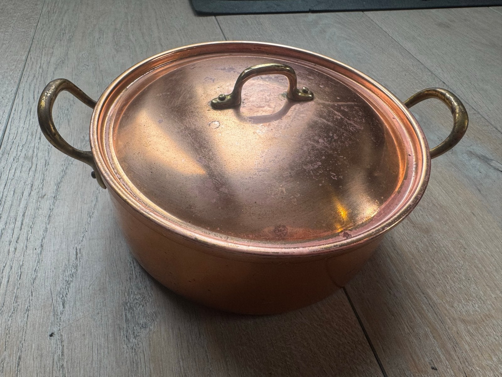 Koperen pan met deksel - 17 cm doorsnee, Antiek en Kunst, Antiek | Koper en Brons, Ophalen of Verzenden, Koper