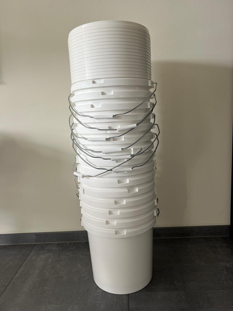 Emmer Emmers met hengsel en deksel, Ophalen of Verzenden, Zo goed als nieuw, Kunststof