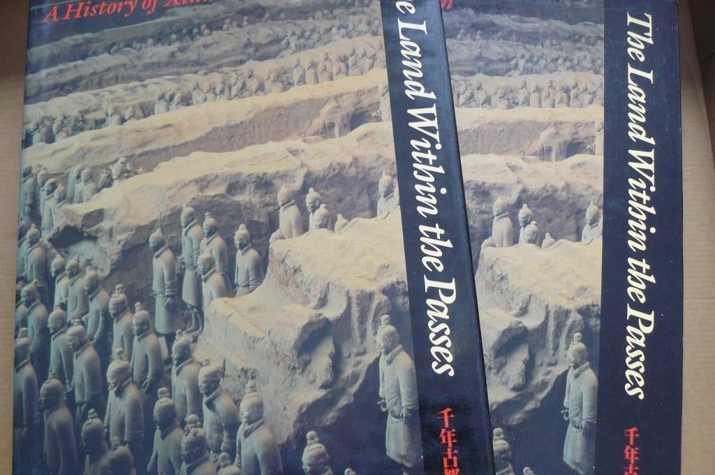 A HISTORY OF XIAN / The Land Within the Passes / Zou Zongxu, Ophalen of Verzenden, Zo goed als nieuw, Europa