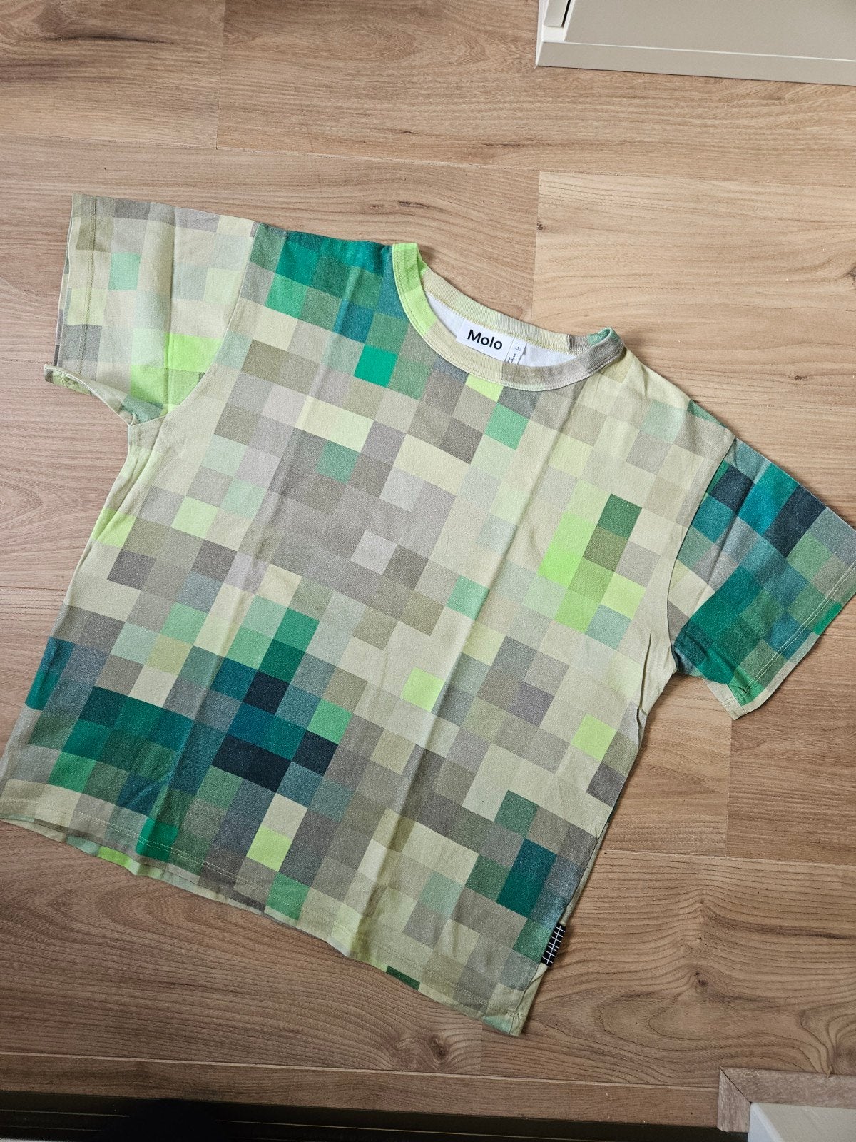 Molo T-shirt met pixelprint - Maat 152, Ophalen of Verzenden, Zo goed als nieuw, Molo, Jongen of Meisje