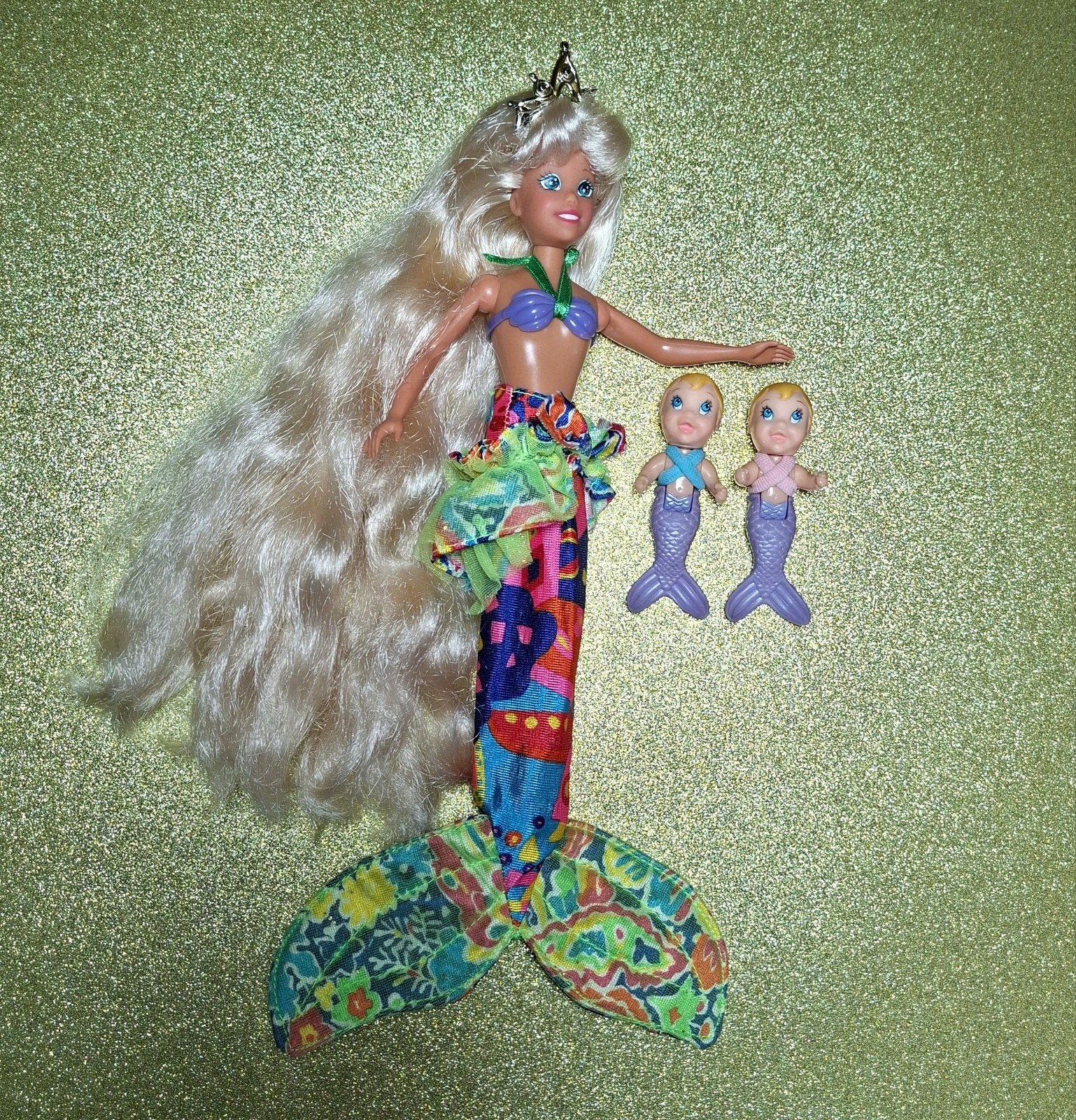 Vintage Disney Zeemeermin Barbie met 2 baby zeemeerminnen, Ophalen of Verzenden, Zo goed als nieuw, Fashion Doll