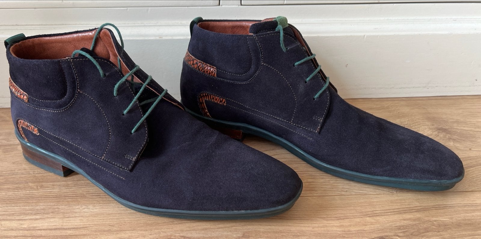 Floris van Bommel suède boots - Maat 42,5 / 8,5, Ophalen of Verzenden, Zo goed als nieuw, Blauw, Boots