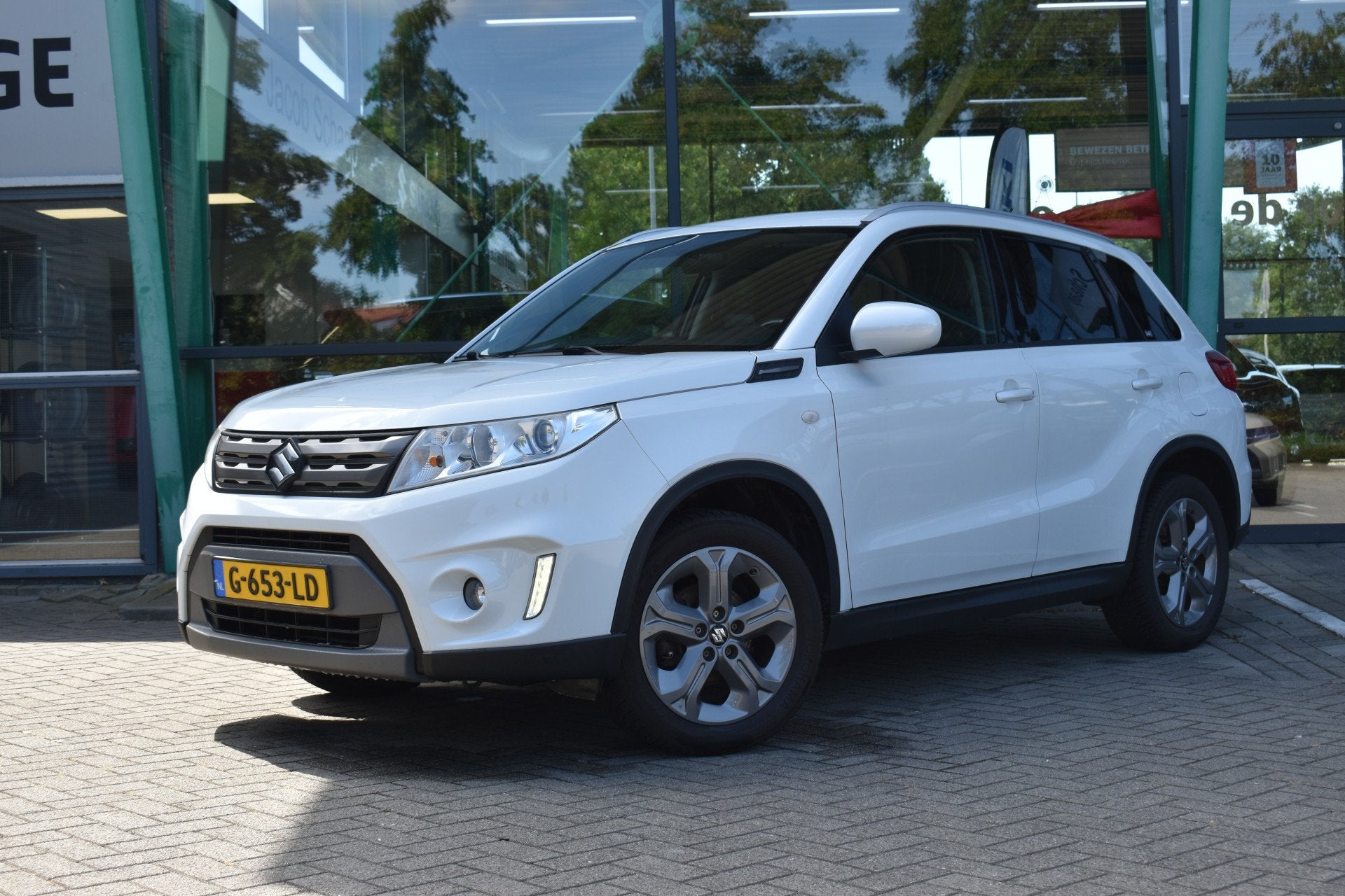 Suzuki Vitara 1.6 Exclusive Limited Handgeschakeld 120pk | D, Auto's, Voorwielaandrijving, Stof, 4 cilinders, 400 kg