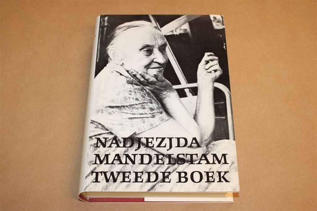 Tweede Boek — Mandelstam Memoires, Van Oorschot 1973, Ophalen of Verzenden, Gelezen