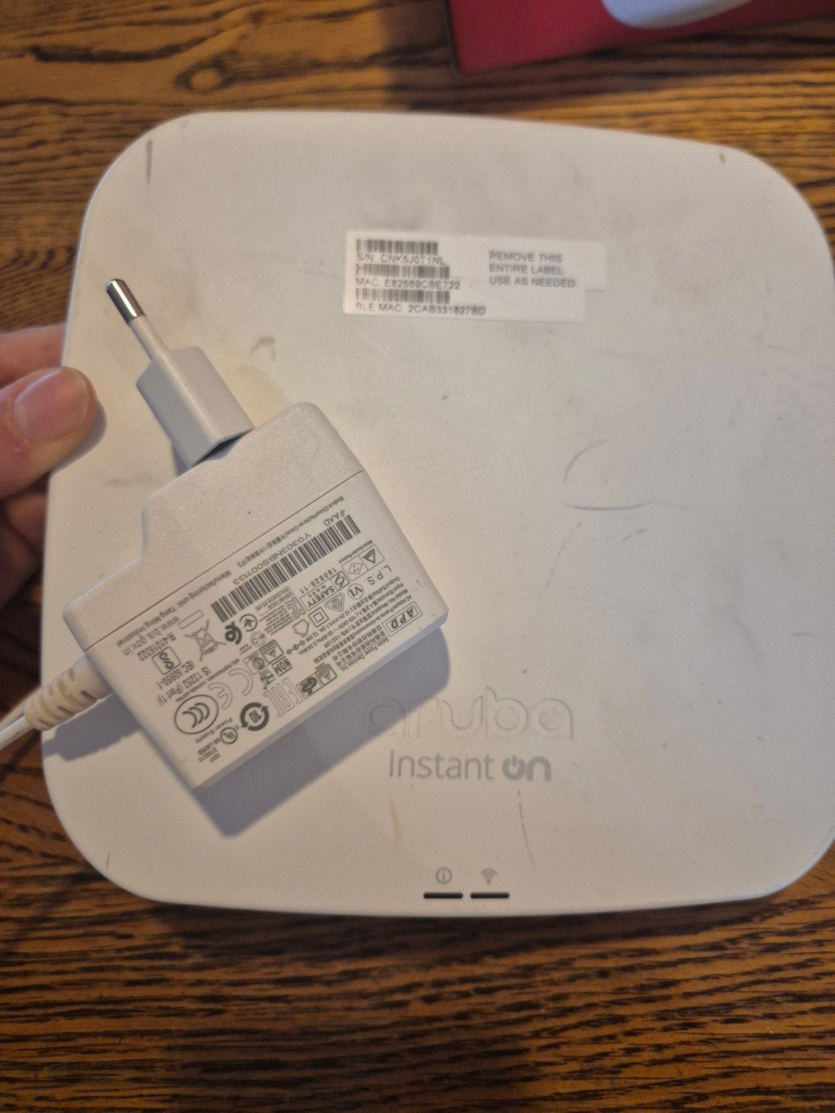 Aruba Instant On AP15 (APIN0315) Access Point, Computers en Software, Ophalen of Verzenden, Gebruikt, Aruba