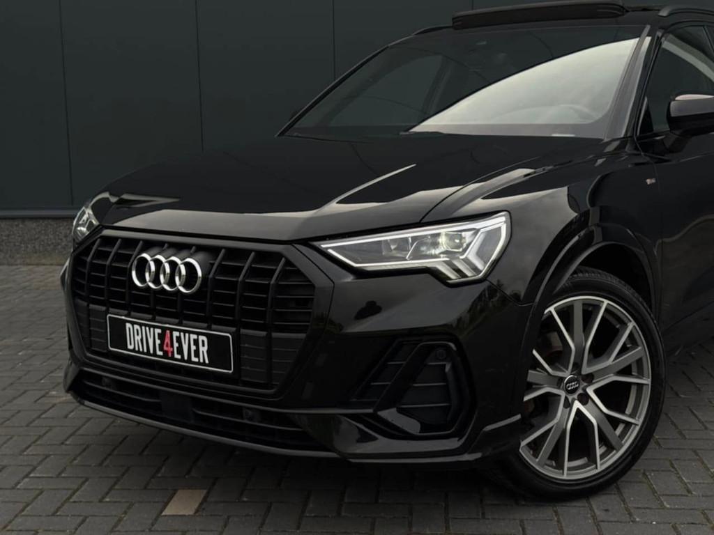 Audi Q3 35 TFSI 3x S Line PANORAMADAK NAVI LEDER LED SPORTVE, Auto's, Automaat, 4 cilinders, 150 pk, Zwart