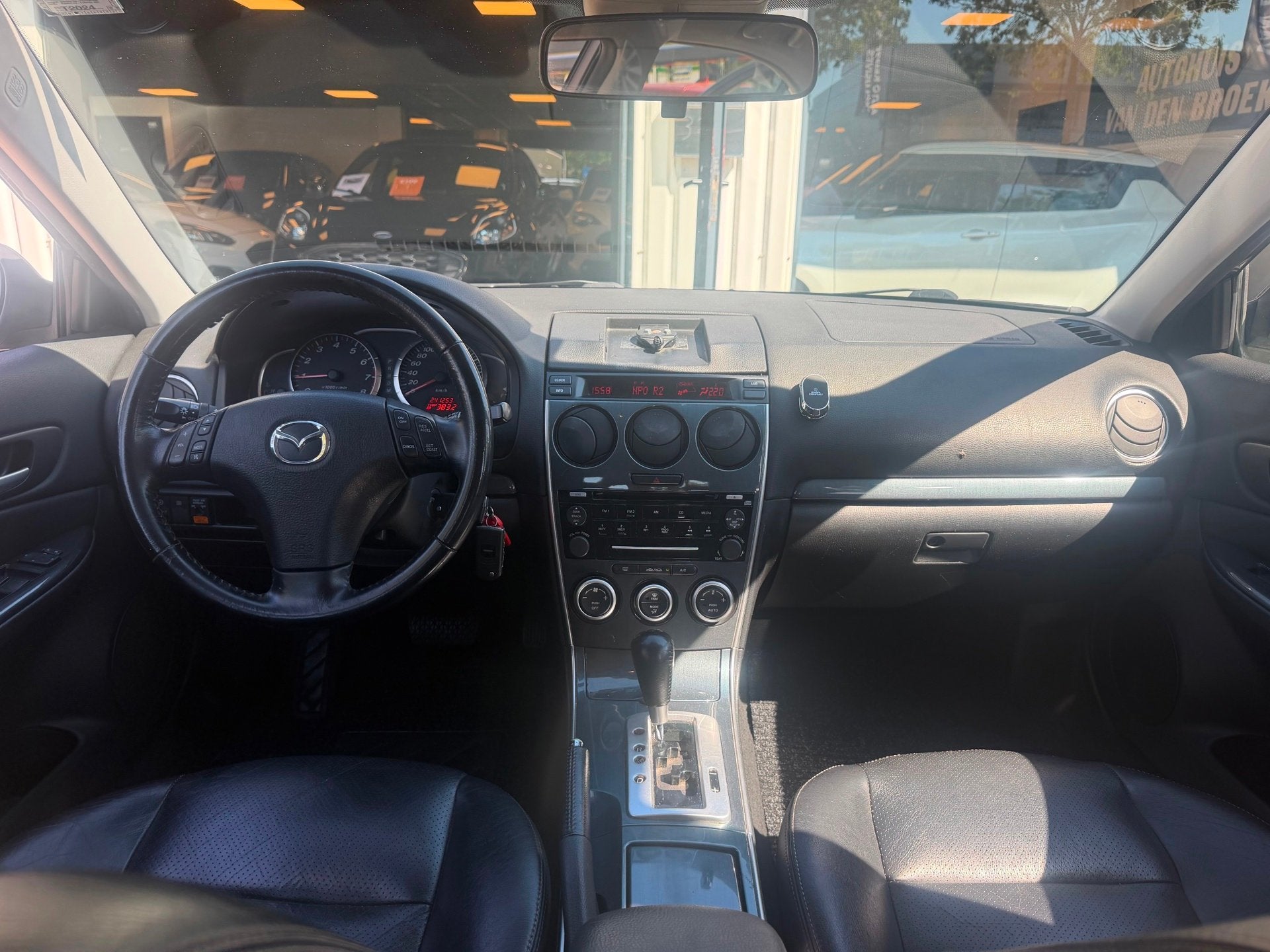 Mazda 6 Sport 2.0i Business Edition|Automaat|Cruise|Clima|Le, Auto's, Mazda, Gebruikt, 4 cilinders, Zwart, Navigatiesysteem