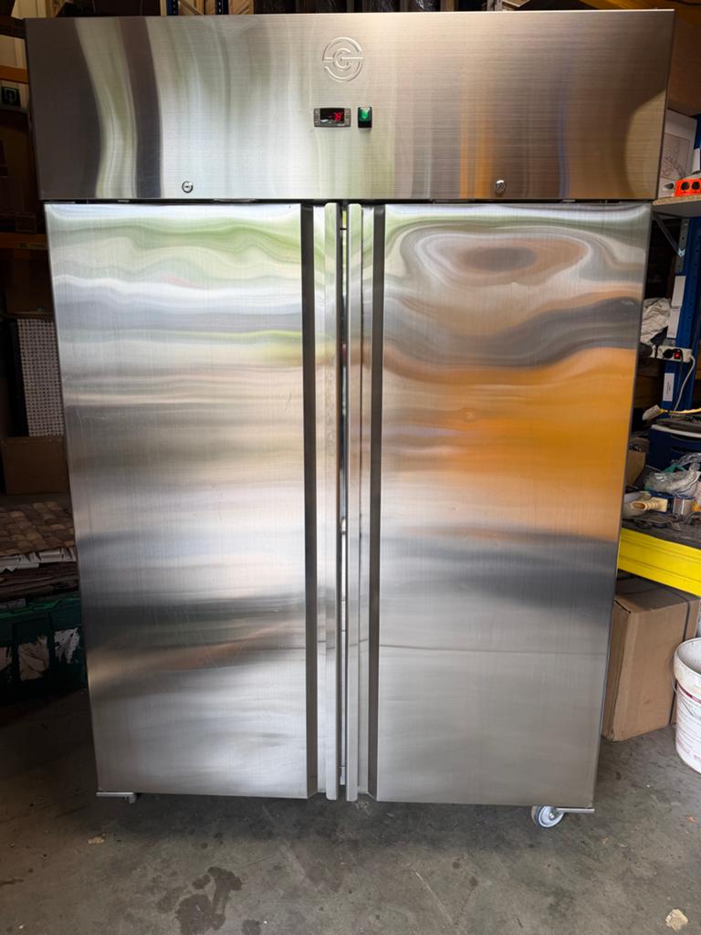 professionele vrieskast - 134x81x200 cm, Gebruikt, 200 liter of meer, 60 cm of meer, Met aparte vriezer