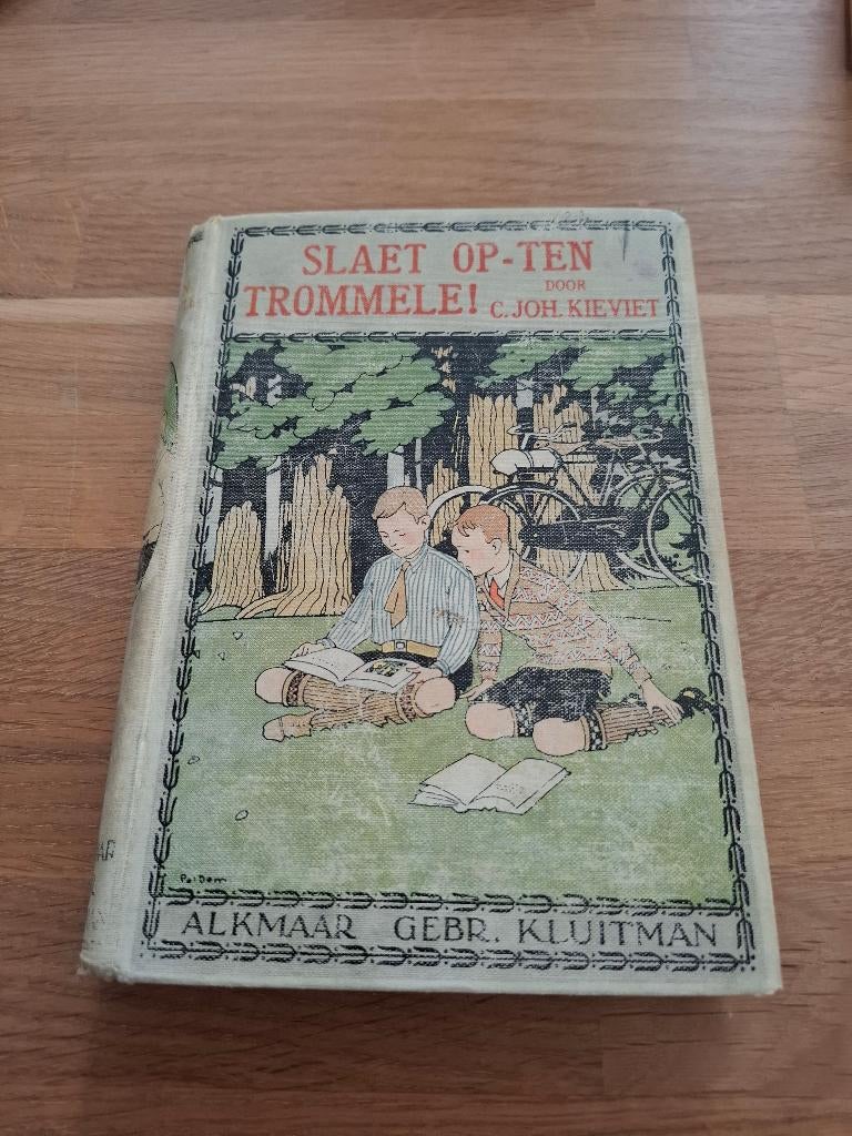 Jeugdboek slaet op den trommele, Gelezen, C. Joh. Kieviet, Ophalen of Verzenden, Fictie