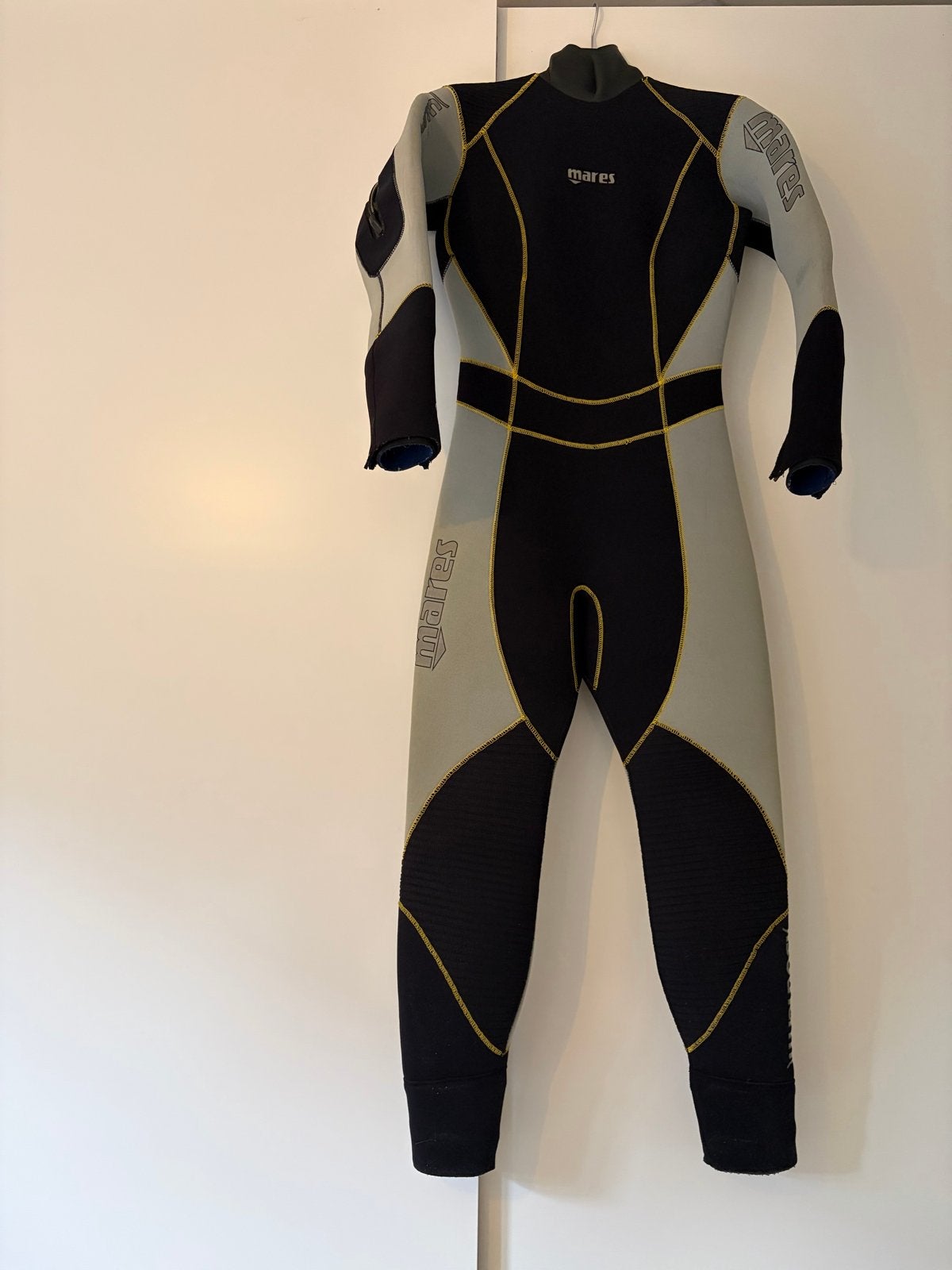 Mares semi-droog duikpak 6,5 mm met cap, maat M, Ophalen of Verzenden, Gebruikt, Duikpak