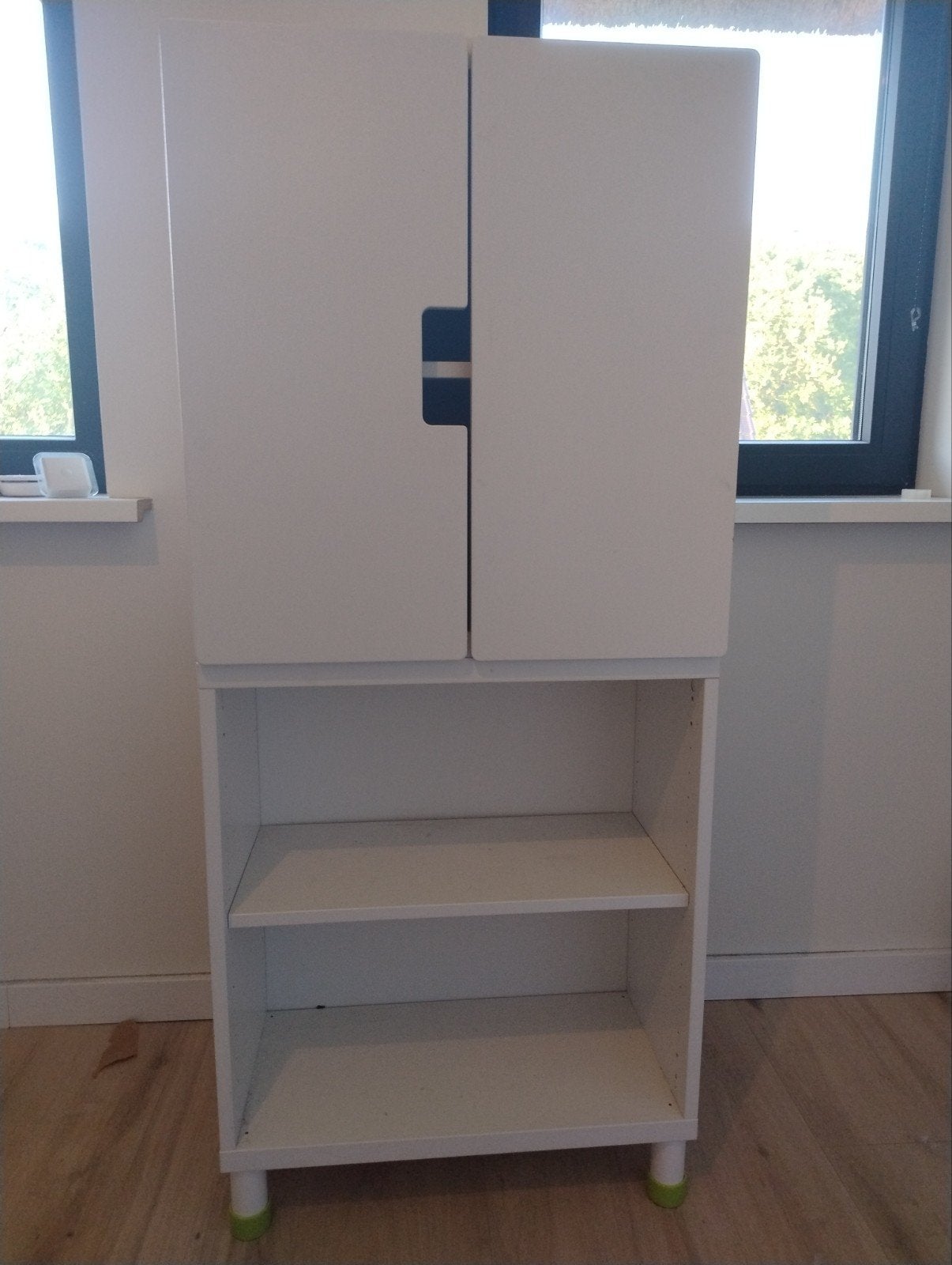 Ikea kast met open vakken en deuren (bv speelgoed of boeken), Ophalen, Gebruikt