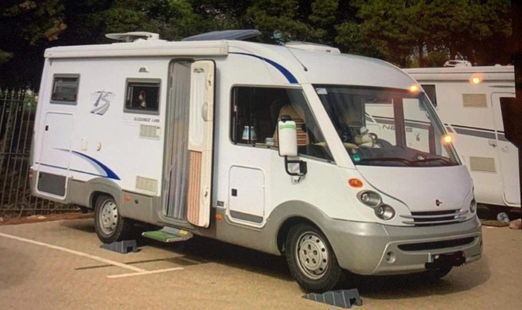 Burstner Elegance i690, XXL garage, Integraal, Ringverwarming, Fiat, 6 tot 7 meter